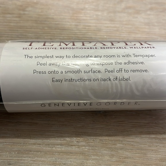 Tempaper Peel and Stick Wallpaper Feather Flock Storm Gray Genevieve Gorder NEW - Picture 9 of 12